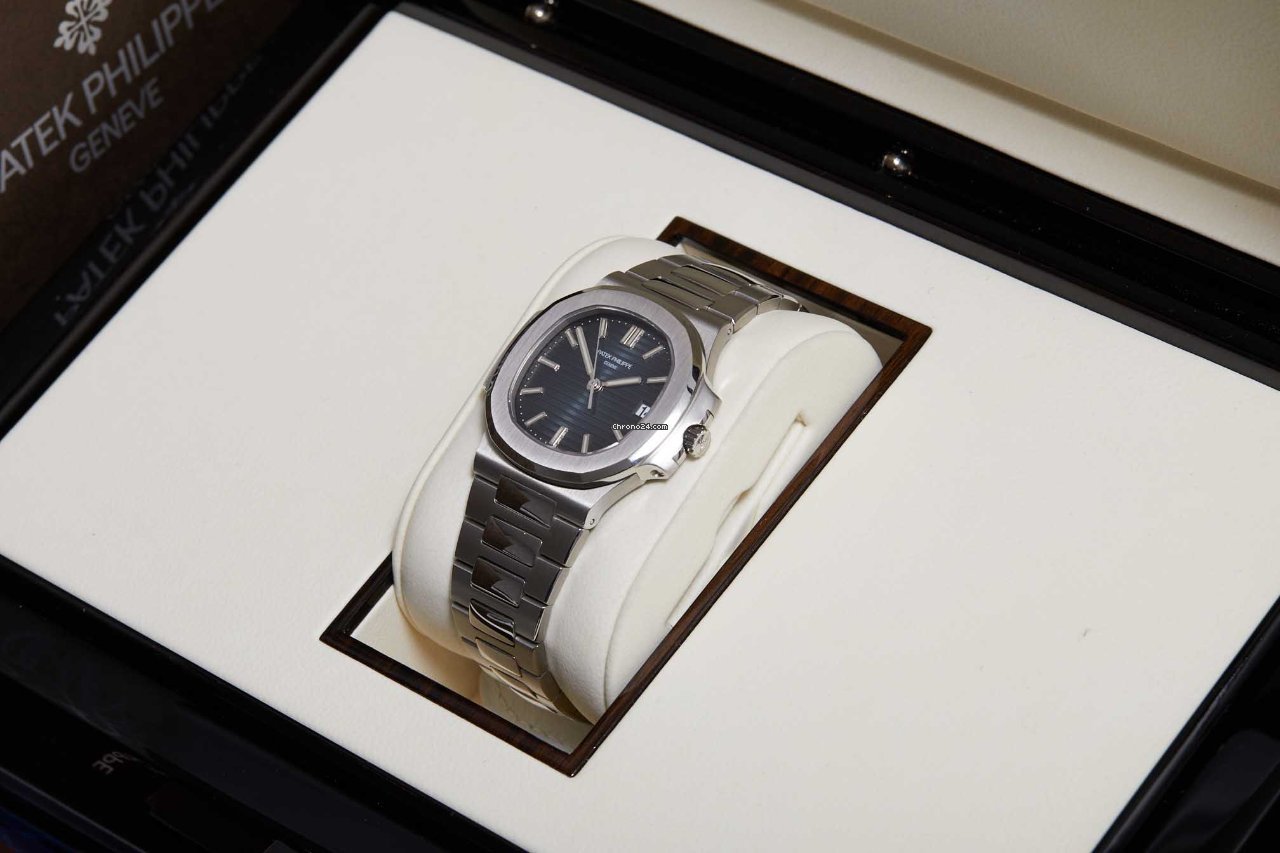Patek Philippe Nautilus Mens watch Unisex Automatic Steel 5800 1A-001 Replica 6