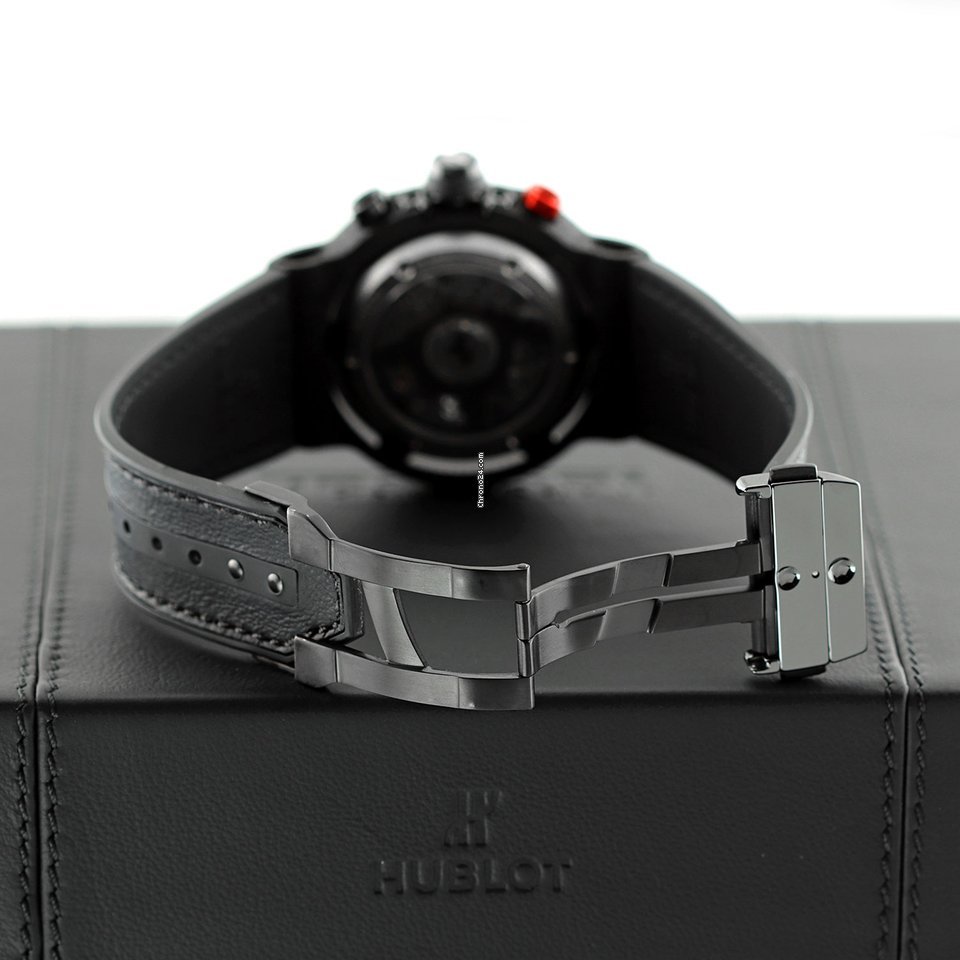 IMG_9081 Hublot Classic Fusion 45, 42, 38, 33 mm Mens watch Unisex Automatic Carbon 526.qb.0124.vr Replica 6