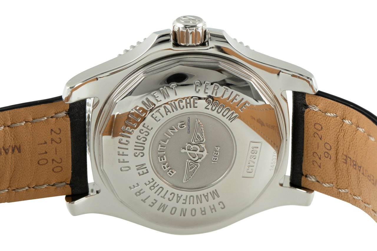 IMG_9081 Breitling Superocean 44 Mens watch Unisex Automatic Gold Steel C17391 Replica 6