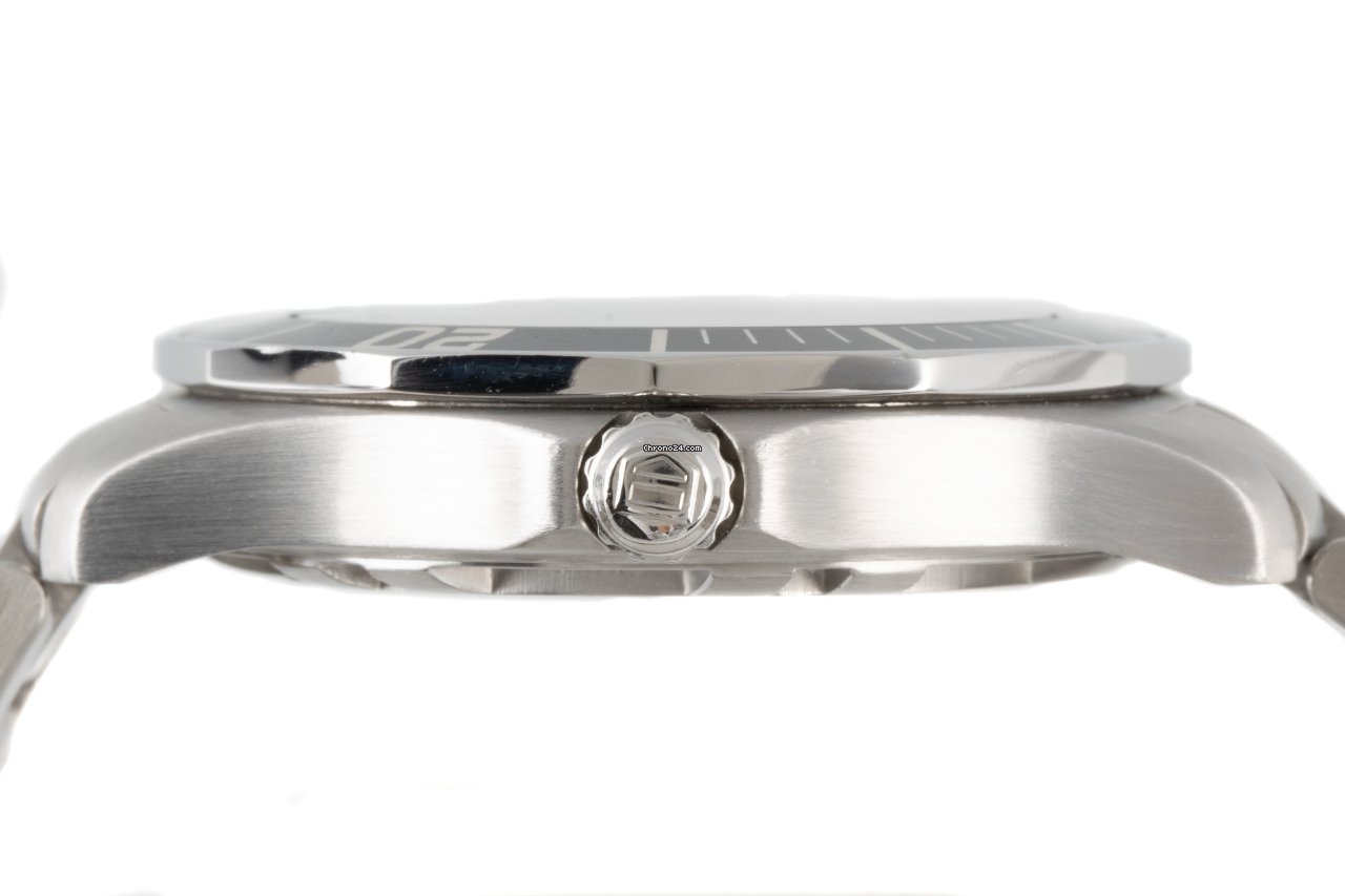 IMG_9081 TAG Heuer Aquaracer 300M Mens watch Unisex Quartz Steel WAB1110 Replica 6