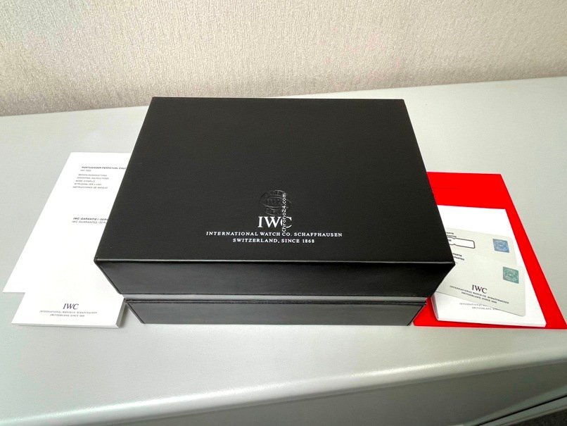 IMG_9081 IWC Portuguese Perpetual Calendar Mens watch Unisex Automatic Platinum IW5022-19 Replica 6