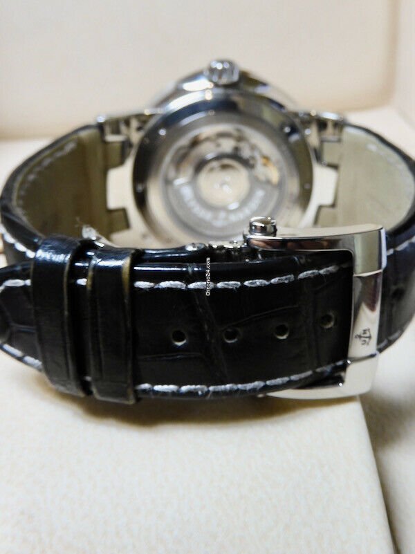 IMG_9081 Ulysse Nardin Executive Dual Time Automatic 243-00 Replica 6