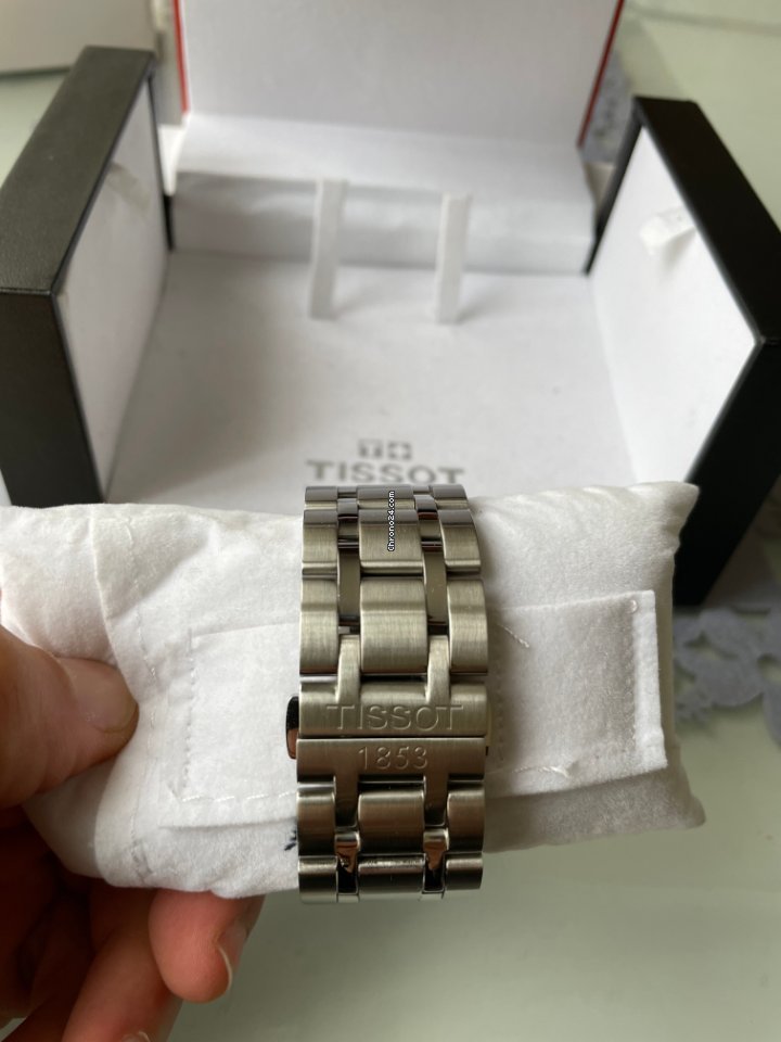 IMG_9081 Tissot Couturier Mens watch Unisex Automatic Steel T0356271105100 Replica 6