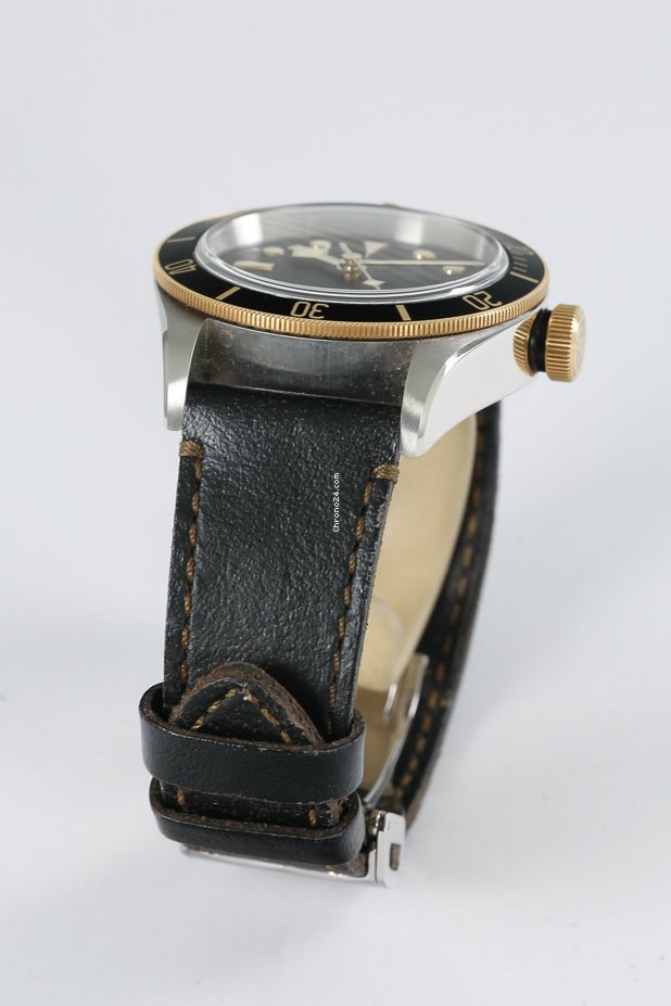IMG_9081 Tudor Black Bay S&G Mens watch Unisex Automatic Gold Steel M79733N-0001 Replica 6