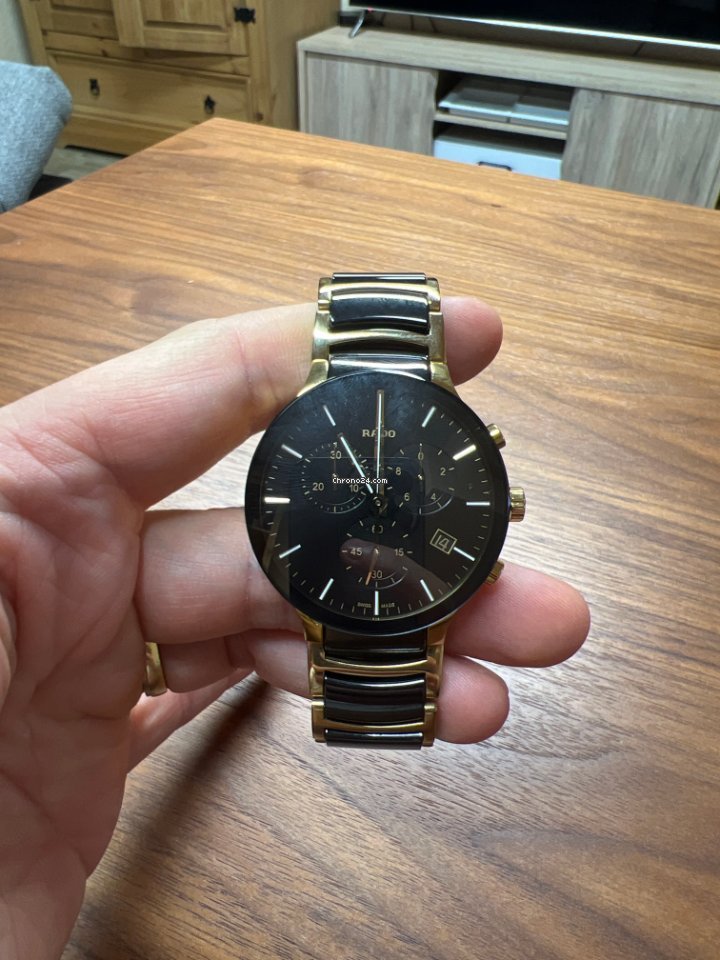 IMG_9081 Rado Centrix Mens watch Unisex Quartz Gold Steel R30134162 Replica 6
