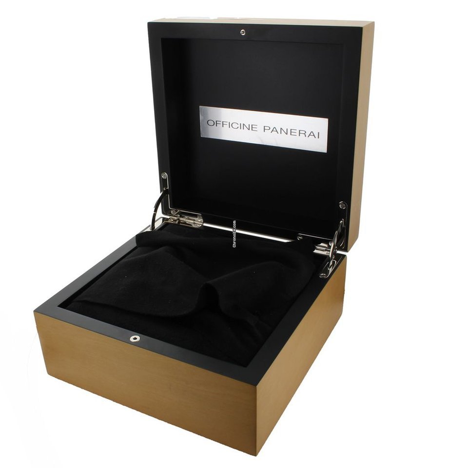 Panerai Luminor Marina Mens watch Unisex Manual winding Steel PAM776 Replica 6