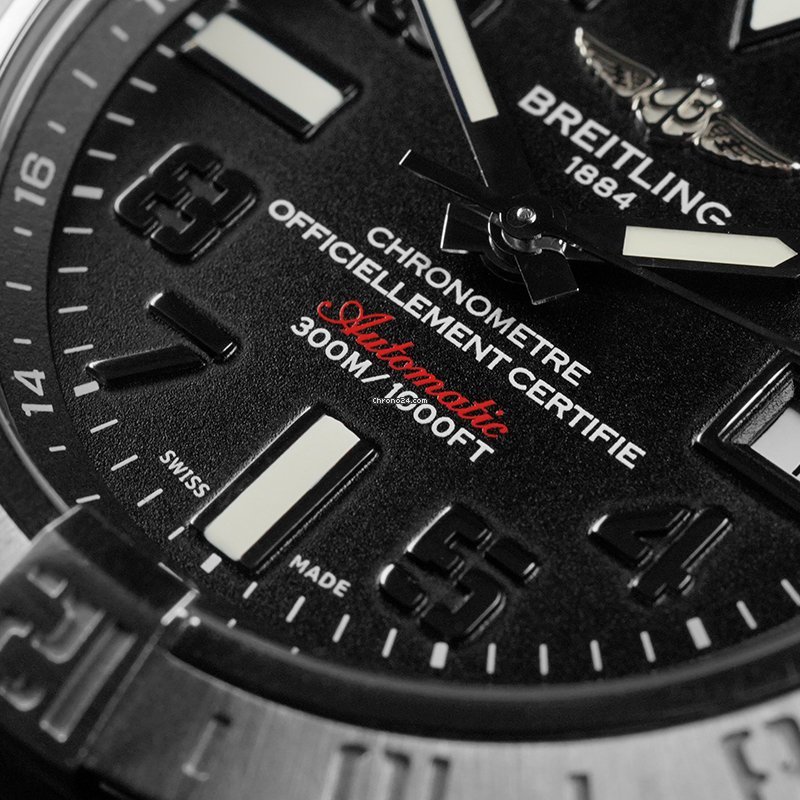 IMG_9081 Breitling Avenger II GMT Mens watch Unisex Automatic Steel A32390111B2A1 Replica 6