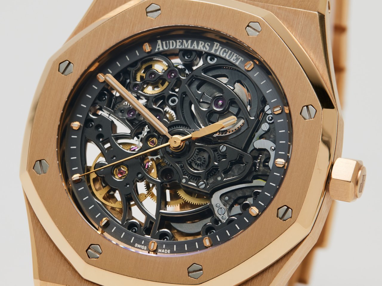 IMG_9081 Audemars Piguet Royal Oak Selfwinding Mens watch Unisex Automatic Rose gold 15305OR.OO.D088CR.01 Replica 6