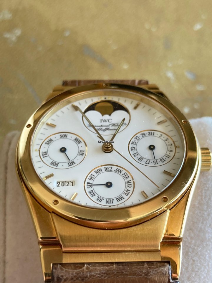 IMG_9081 IWC Ingenieur Mens watch Unisex Automatic Yellow gold IW3540 Replica 6