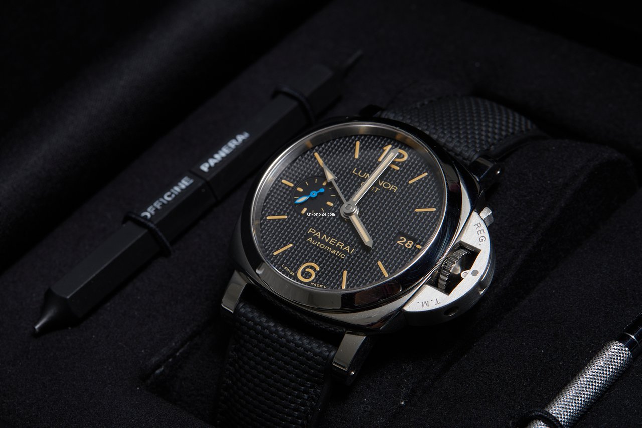 IMG_9081 Panerai Luminor 1950 3 Days GMT Automatic Mens watch Unisex Automatic Steel PAM 01535 Replica 6