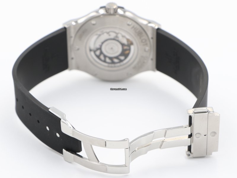 IMG_9081 Hublot Classic Fusion 45, 42, 38, 33 mm Mens watch Unisex Automatic 511.NX.1170.RX Replica 6