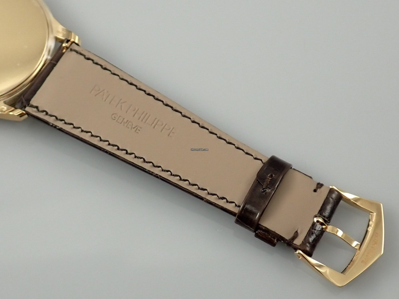 Patek Philippe Calatrava Manual winding Yellow gold 5196J Replica 6