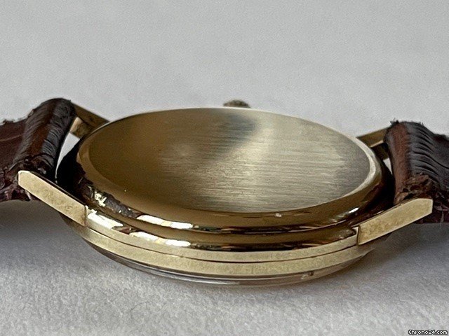 Omega Geneve Mens watch Unisex Manual winding Yellow gold 132 051 Replica 6