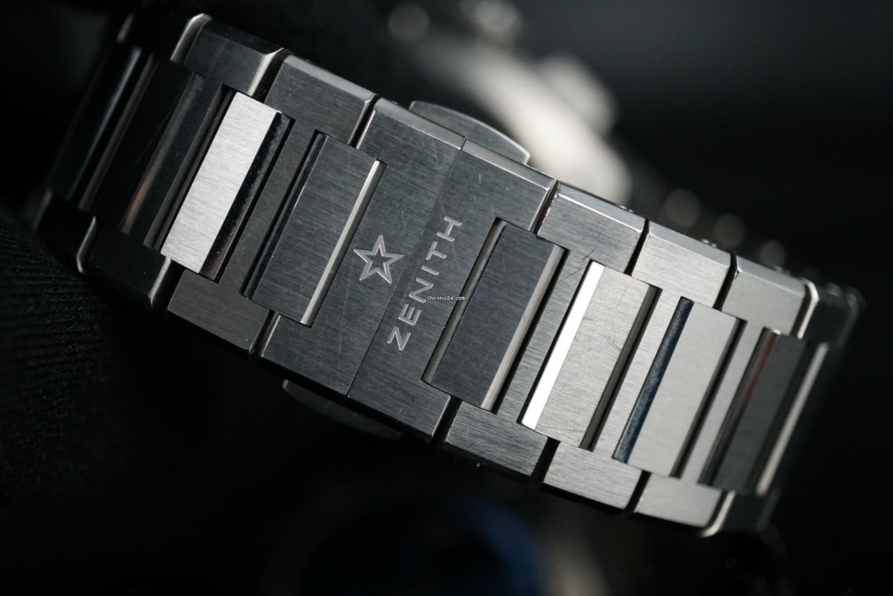 IMG_9081 Zenith Defy El Primero Mens watch Unisex Automatic Titanium 95.9002.9004 78.M9000 Replica 6