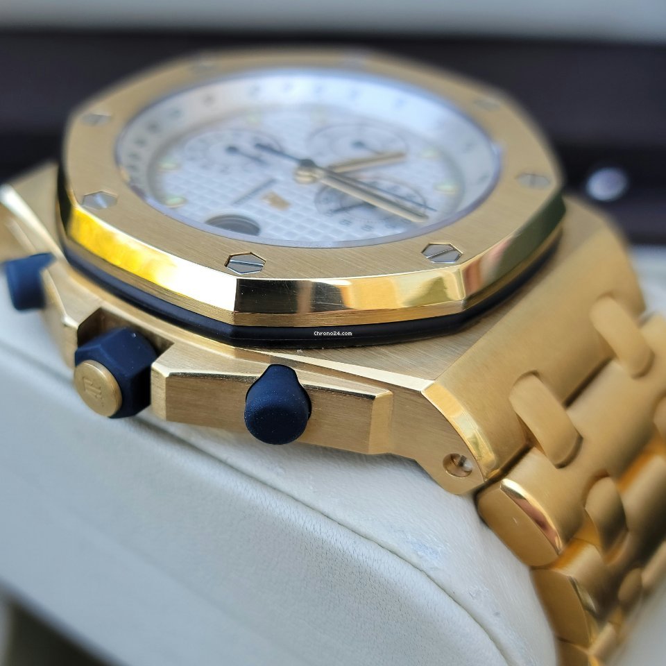 Audemars Piguet Royal Oak Offshore Chronograph Mens watch Unisex Automatic Yellow gold 25721BA.OO.1000BA.03 Replica 6