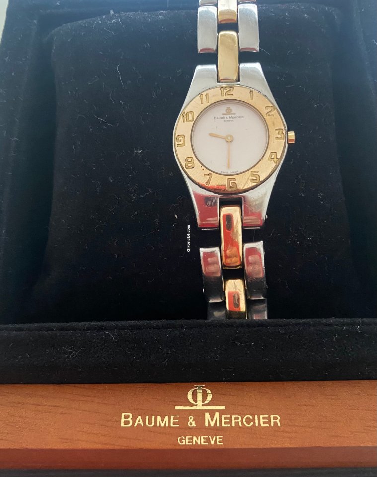 IMG_9081 Baume & Mercier Linea Womens watch Quartz Gold Steel MV045203 Replica 6