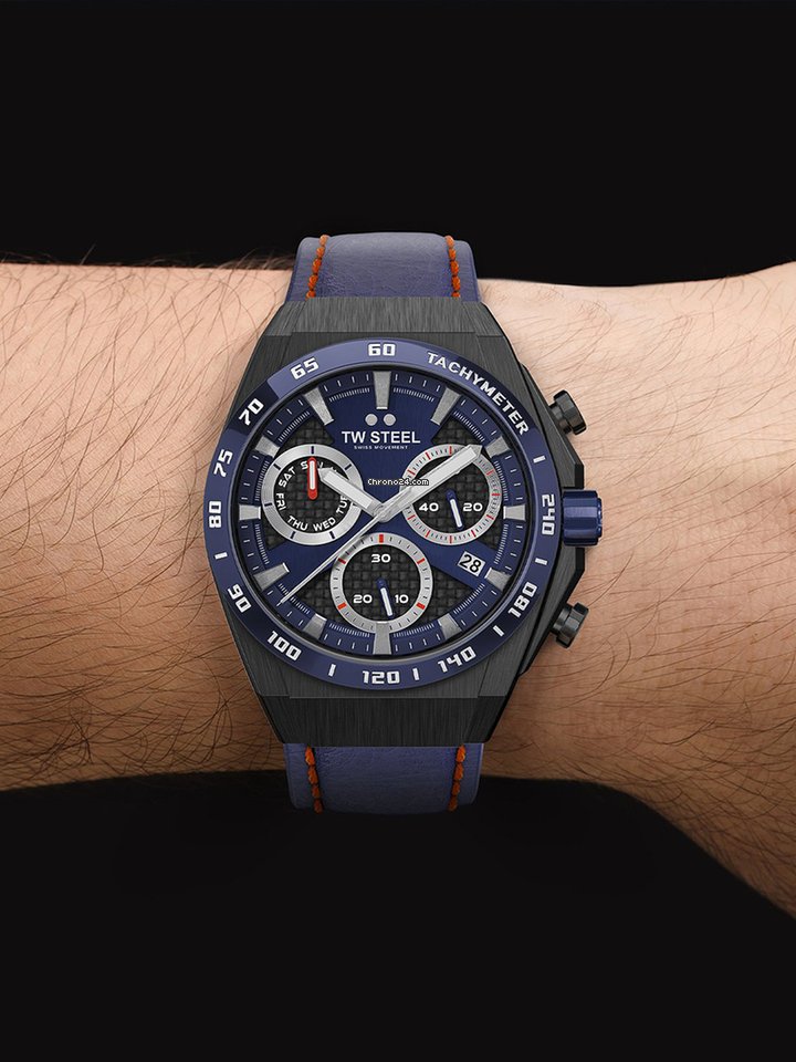 TW Steel Mens watch Unisex Quartz Steel CE4072 Replica 6