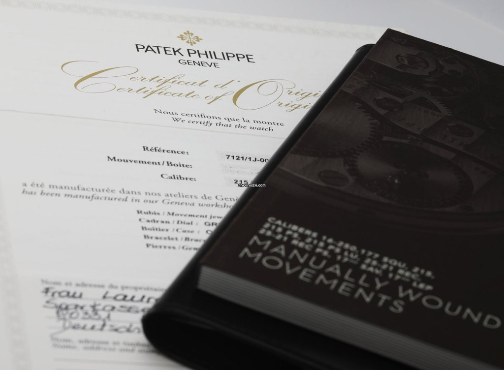 IMG_9081 Patek Philippe Complications Womens watch Manual winding Yellow gold 7121 1J-001 Replica 6