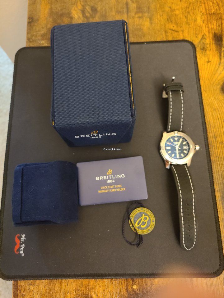 Breitling Avenger Mens watch Unisex Automatic Steel A17318101B1X1 Replica 6