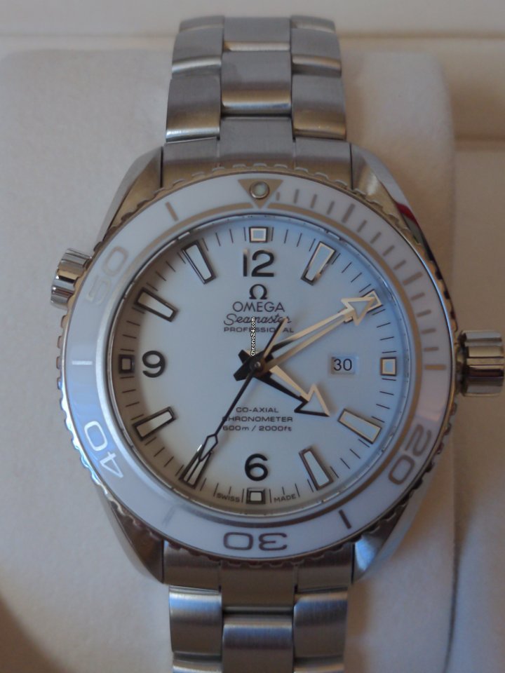 IMG_9081 Omega Seamaster Planet Ocean Mens watch Unisex Automatic Steel 232.30.38.20.04.001 Replica 6