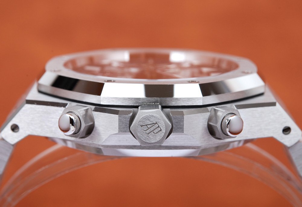 IMG_9081 Audemars Piguet Royal Oak Selfwinding Mens watch Unisex Automatic White gold 26239BC.OO.1220BC.01 Replica 6