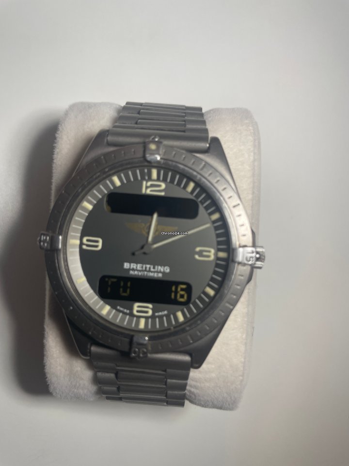 IMG_9081 Breitling Aerospace Mens watch Unisex Quartz Titanium 80360 Replica 6