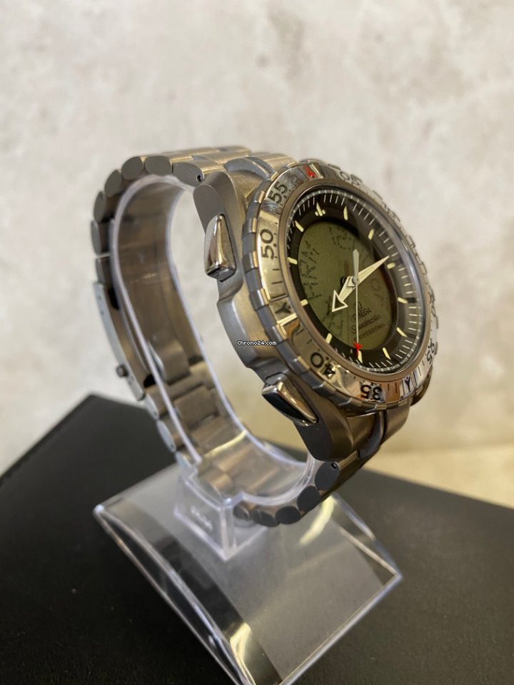 Omega Speedmaster Mens watch Unisex Quartz Titanium 3290.50 Replica 6