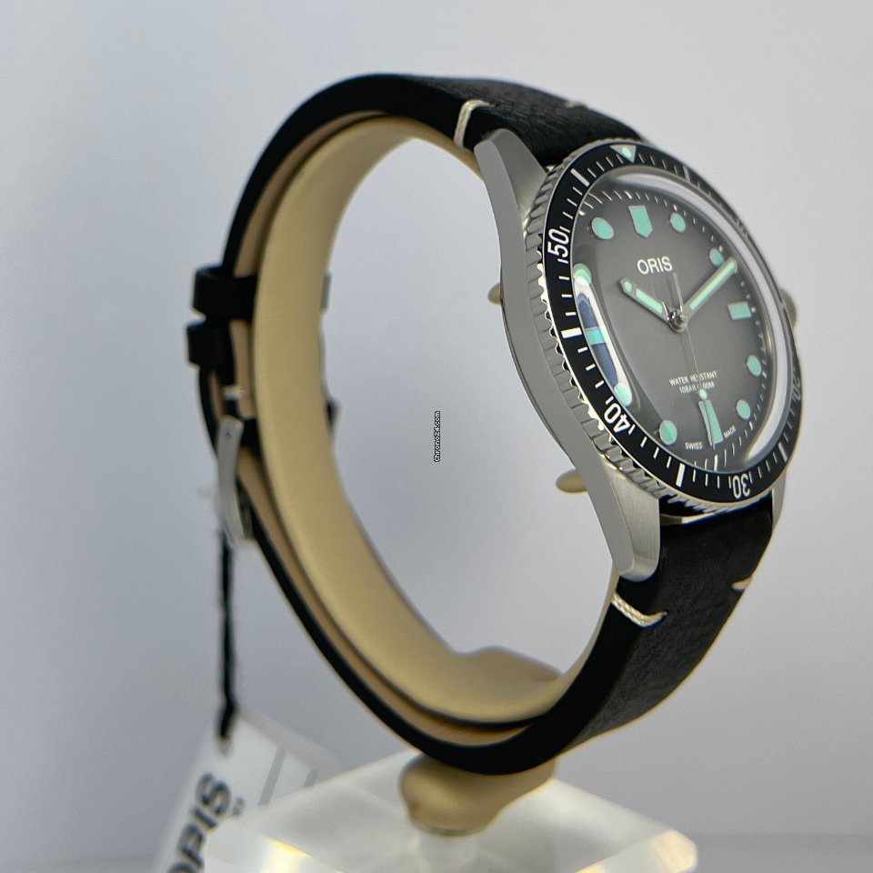 IMG_9081 Oris Divers Sixty Five Mens watch Unisex Automatic Steel 01 733 7707 4053-07 5 20 89 Replica 6