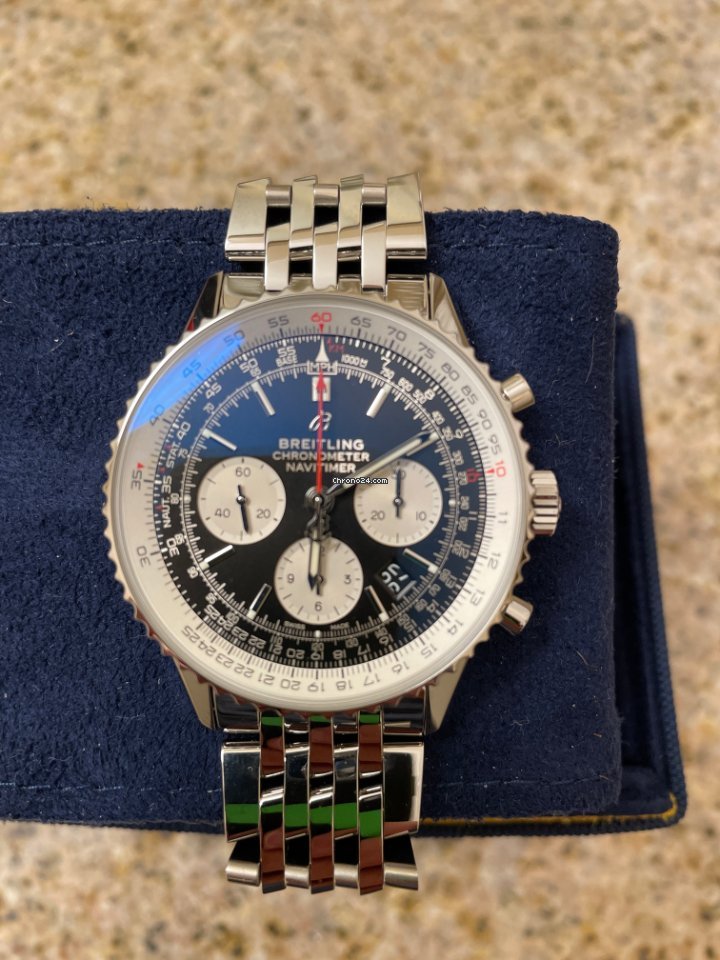 IMG_9081 Breitling Navitimer 1 B01 Chronograph 43 Mens watch Unisex Automatic Steel AB0121211B1A1 Replica 6