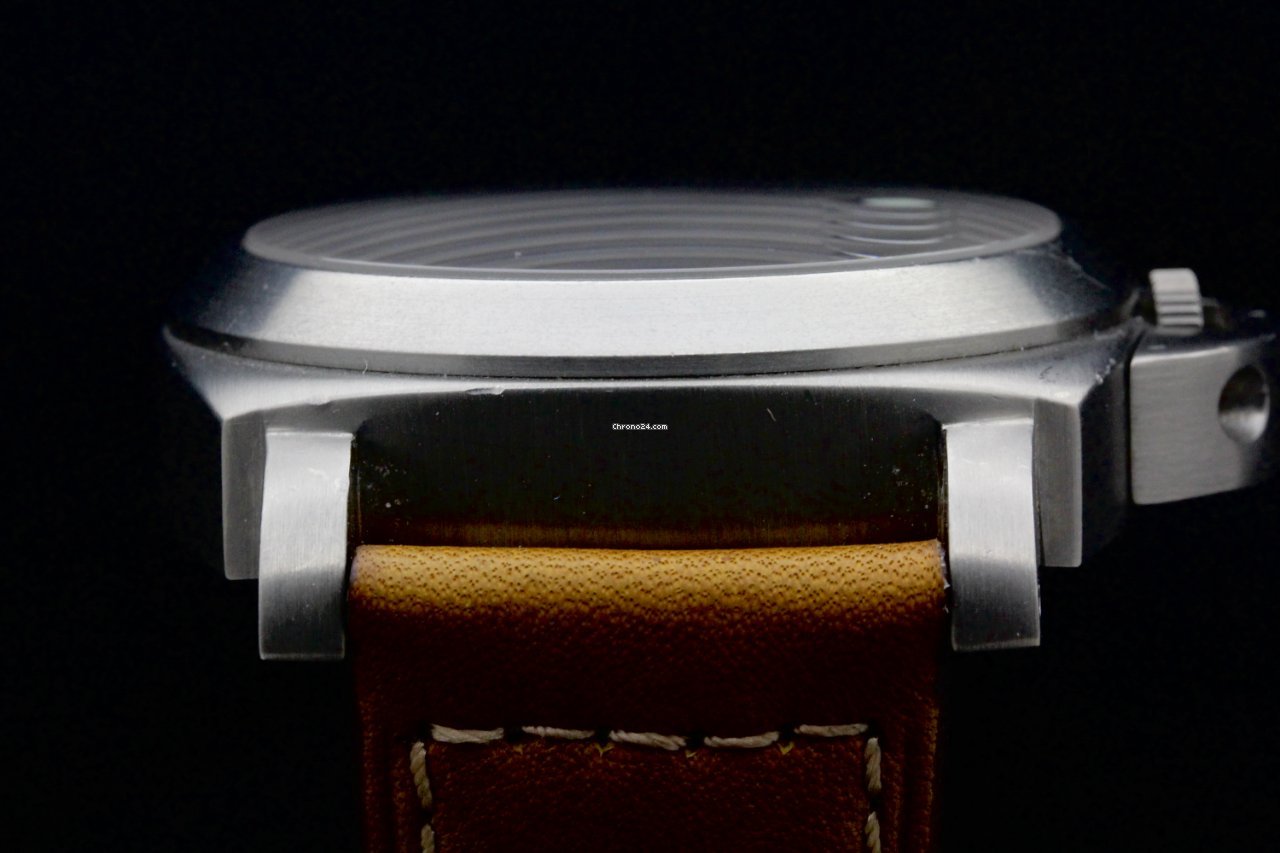 Panerai Luminor Marina Automatic Titanium PAM00057 Replica 6