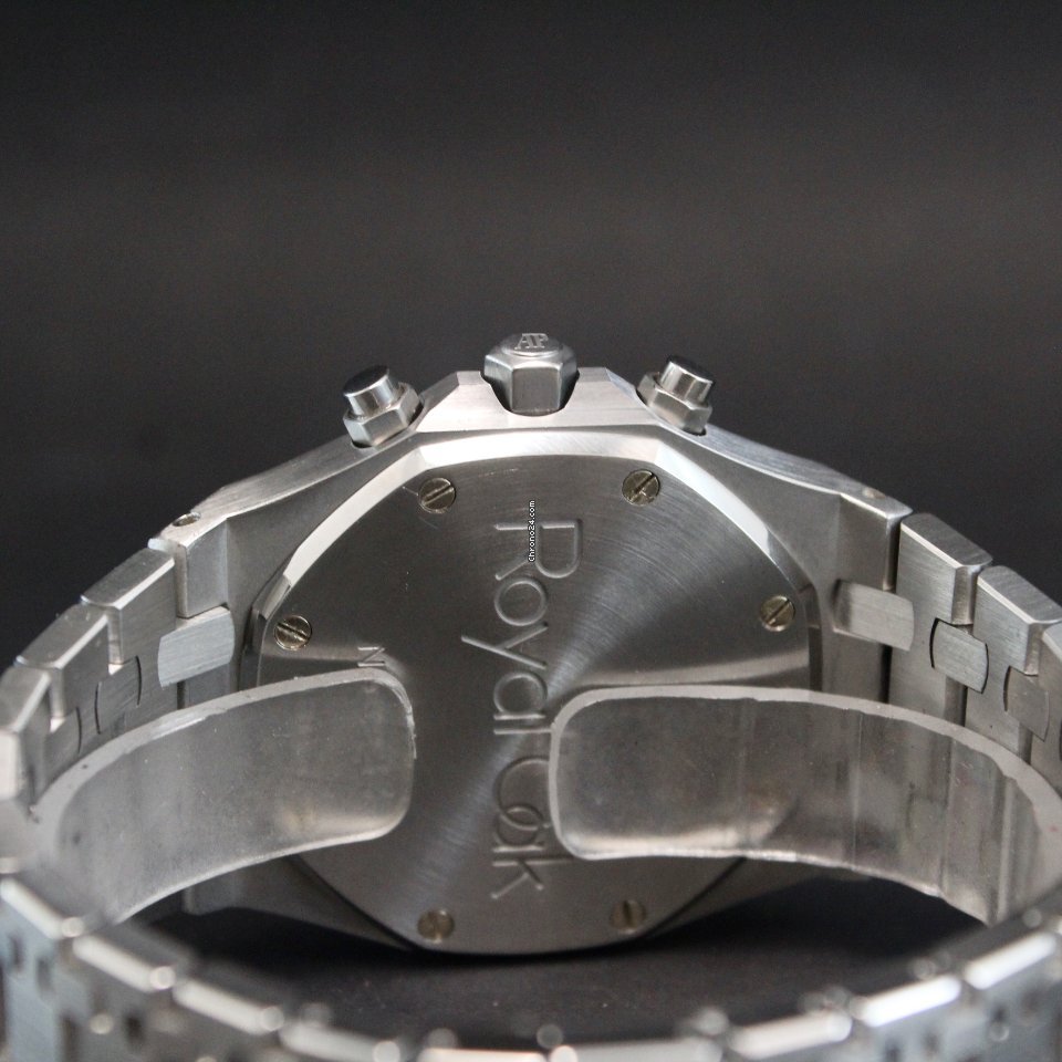 IMG_9081 Audemars Piguet Royal Oak Chronograph Mens watch Unisex Automatic Steel 25860ST O 1110ST 01 Replica 6