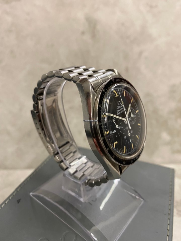 Omega Speedmaster Professional Moonwatch Mens watch Unisex Manual winding Steel 35905000 Replica 6