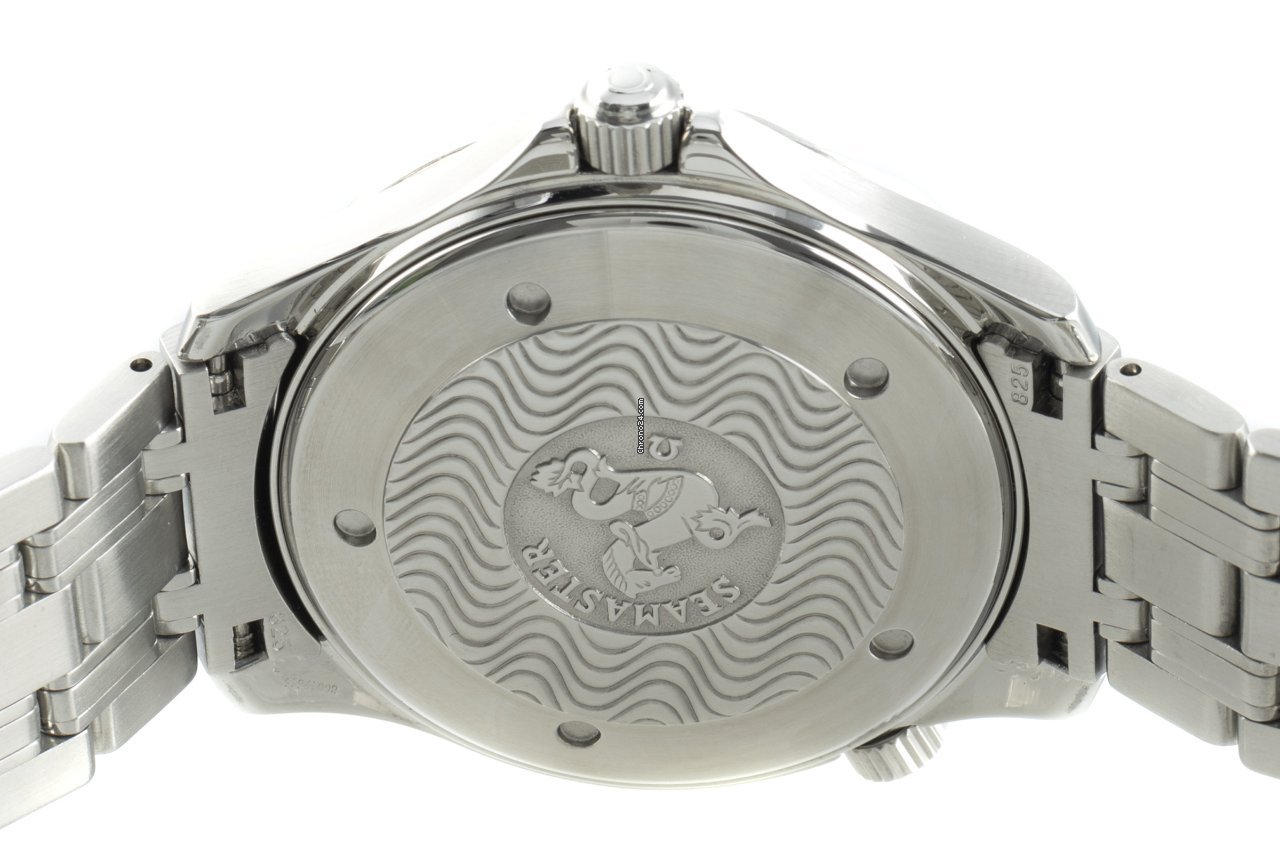 IMG_9081 Omega Seamaster Diver 300 M Mens watch Unisex Automatic Gold Steel 2255.80.00 Replica 6