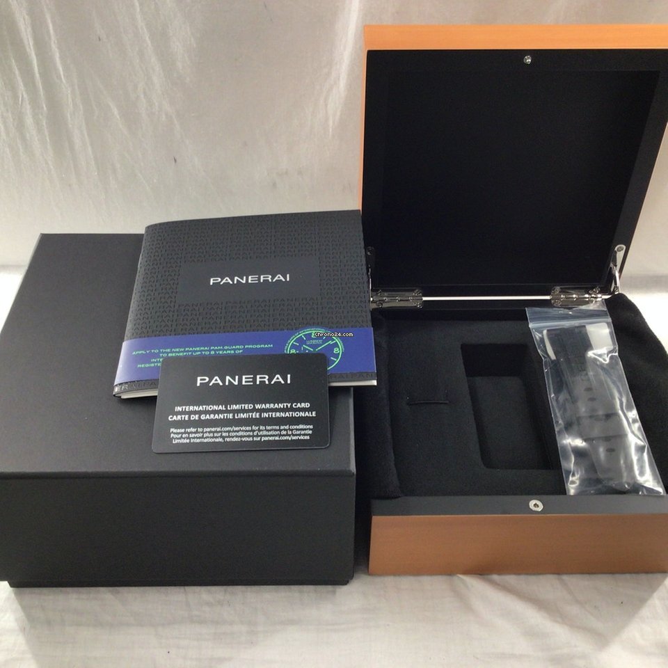 IMG_9081 Panerai Luminor Mens watch Unisex Manual winding Titanium PAM00779 Replica 6