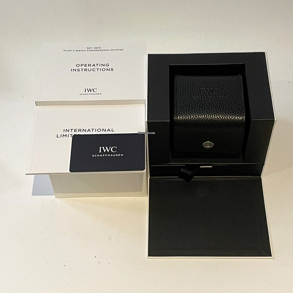 IMG_9081 IWC Pilot Chronograph Mens watch Unisex Automatic Ceramic IW3879-05 Replica 6