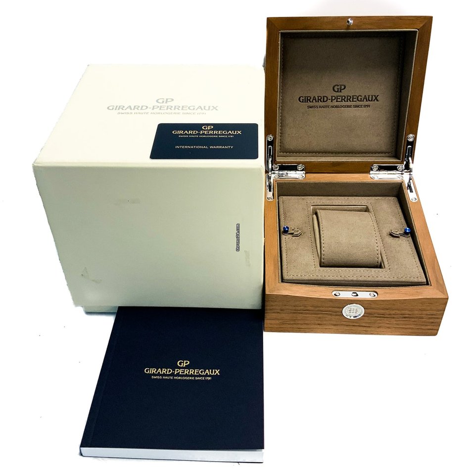 IMG_9081 Girard Perregaux Laureato Mens watch Unisex Automatic Steel 81010-11-431-BB6A Replica 6