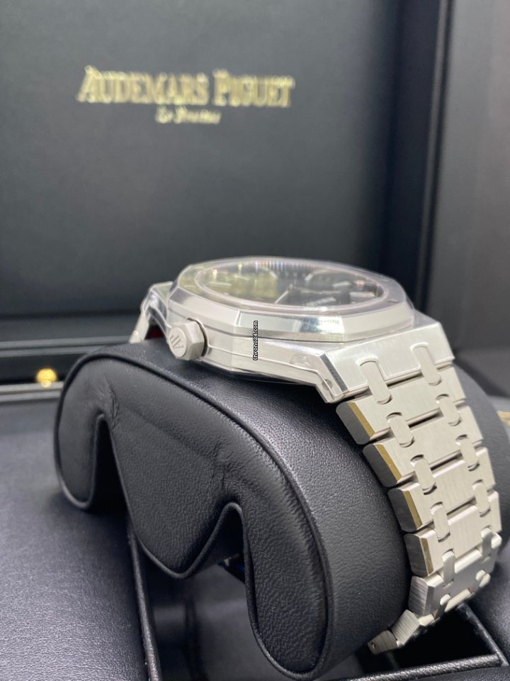 IMG_9081 Audemars Piguet Royal Oak Selfwinding Mens watch Unisex Automatic Steel 15500ST.OO.1220ST.03 Replica 6