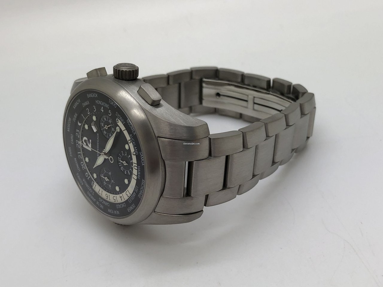 IMG_9081 Girard Perregaux WW.TC Mens watch Unisex Automatic Titanium 49800-T-21-6046 Replica 6