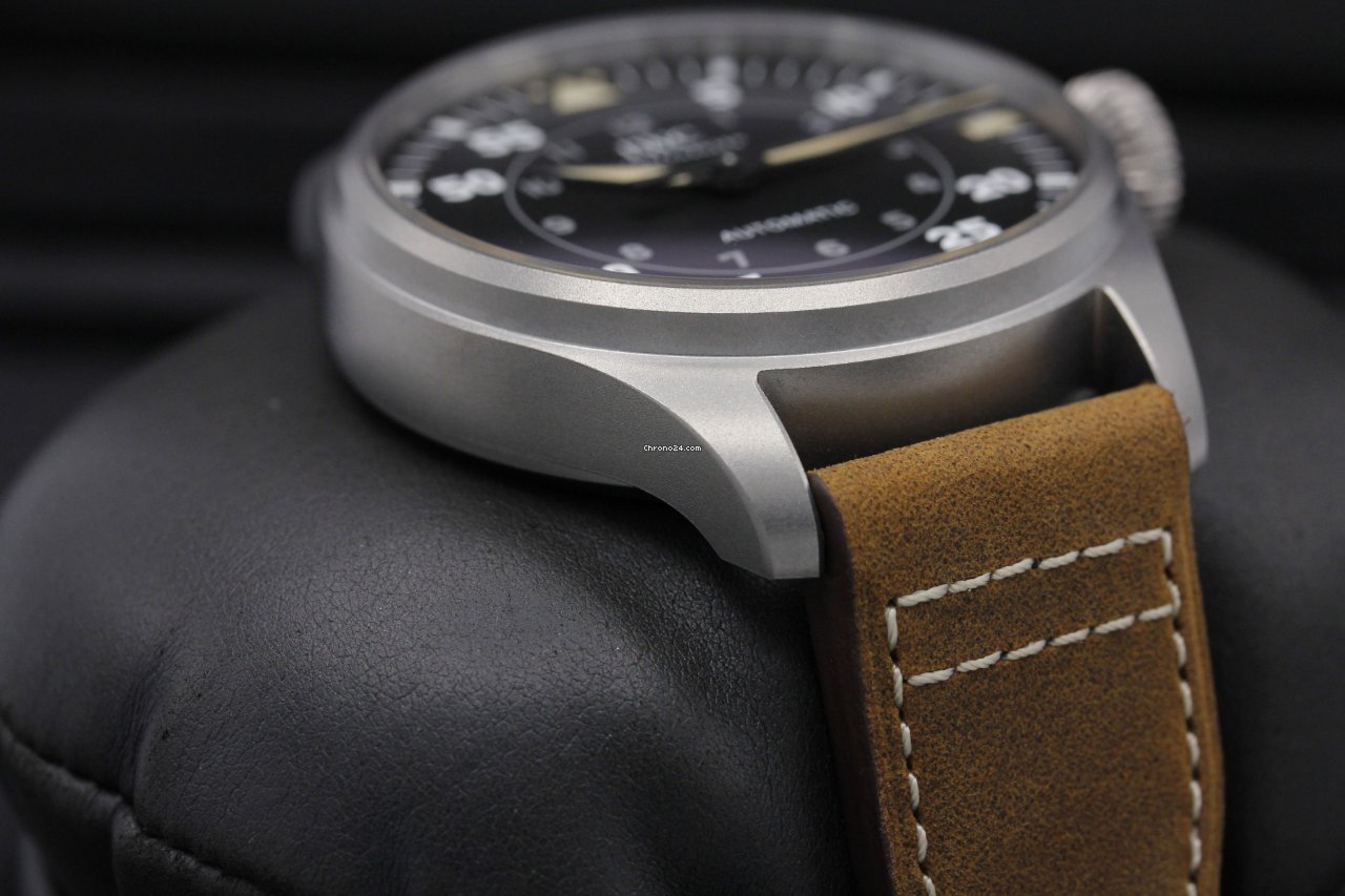 IMG_9081 IWC Big Pilot Titanium IW329701 Replica 6