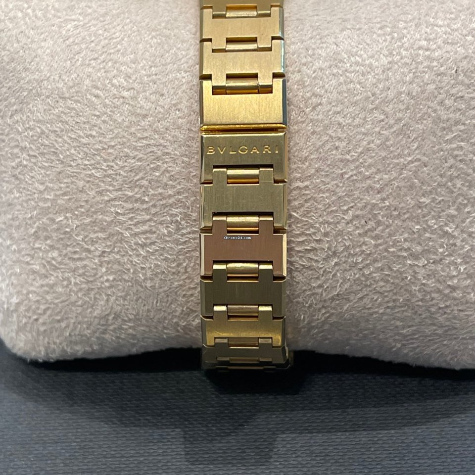 IMG_9081 Bulgari Bulgari Womens watch Quartz Yellow gold BB 26 GG Replica 6