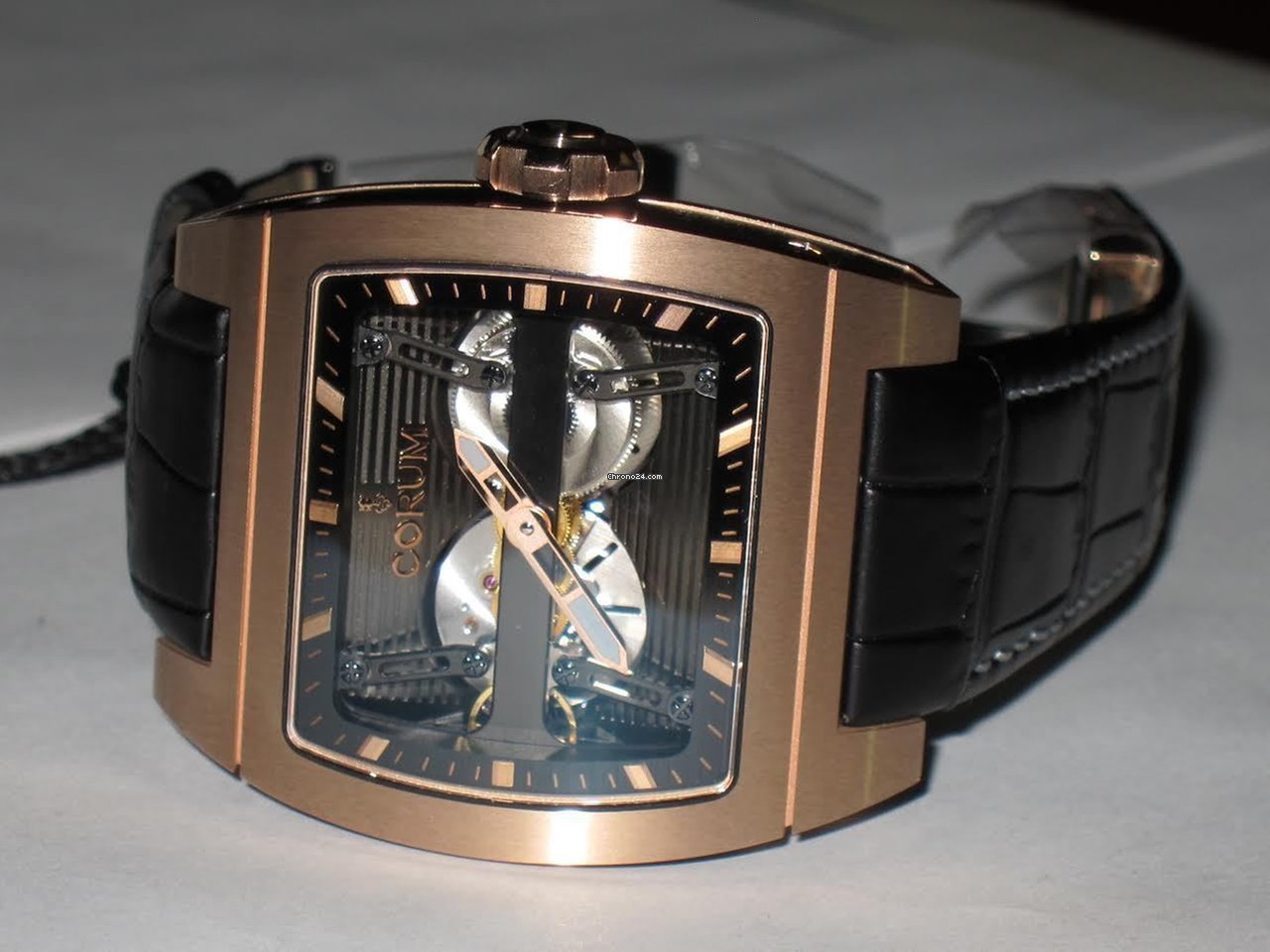 IMG_9081 Corum Ti-Bridge Mens watch Unisex Automatic Rose gold 207.201.05 0F01 0000 Replica 6