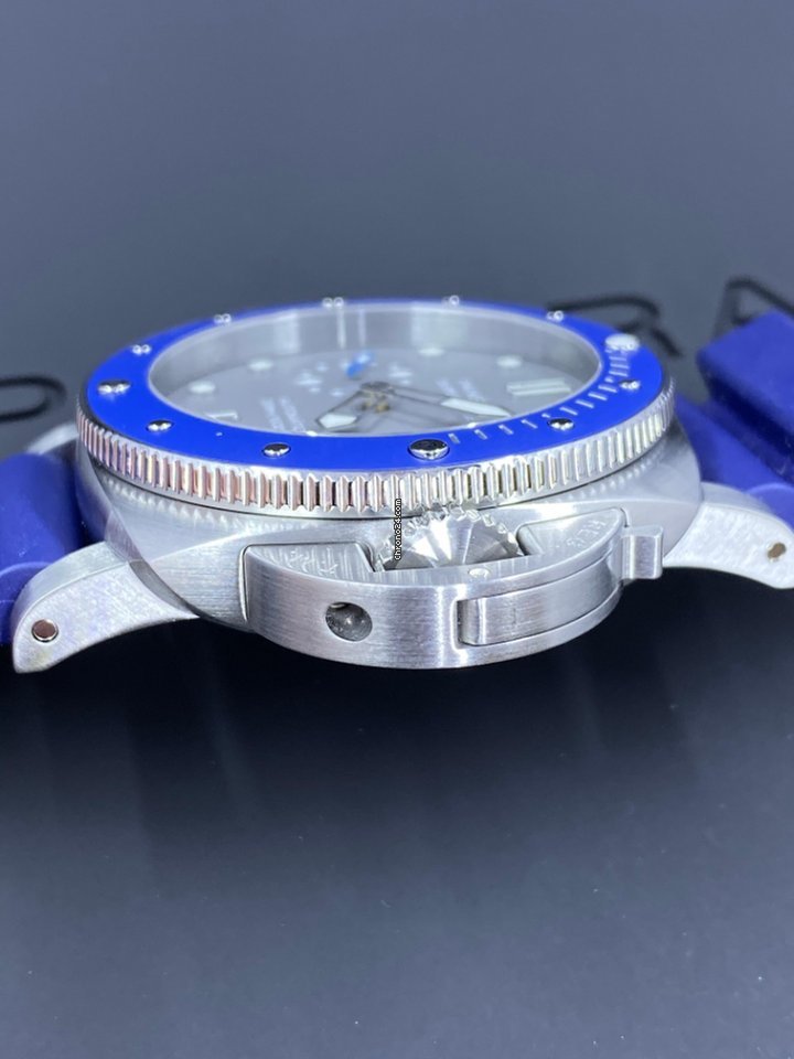 IMG_9081 Panerai Luminor Submersible Mens watch Unisex Automatic Steel PAM 00959 Replica 7