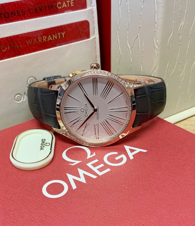 IMG_9081 Omega De Ville Tresor Womens watch Quartz Rose gold 428.58.36.60.02.001 Replica 7
