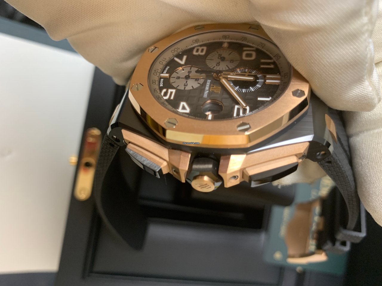 IMG_9081 Audemars Piguet Royal Oak Offshore Chronograph Mens watch Unisex Automatic Ceramic 26405nr.oo.a002ca.01 Replica 7