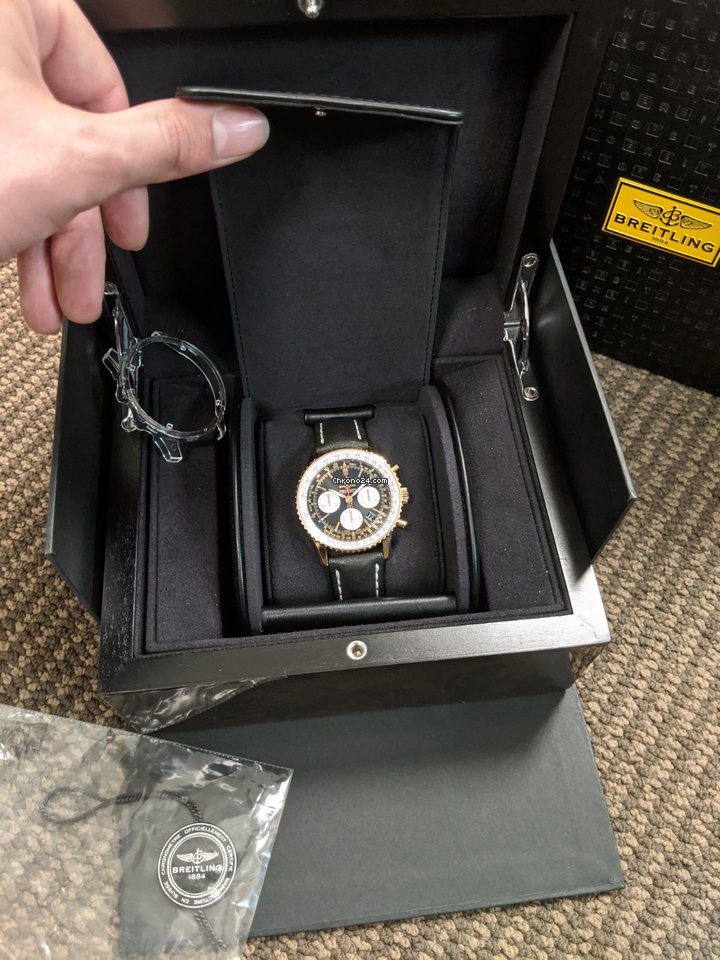 IMG_9081 Breitling Navitimer 01 Mens watch Unisex Automatic Rose gold RB012012 BA49 Replica 7