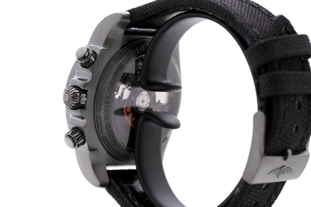 IMG_9081 Breitling Chronomat 44 Raven Mens watch Unisex Automatic Steel MB0111C2 BD07 Replica 7