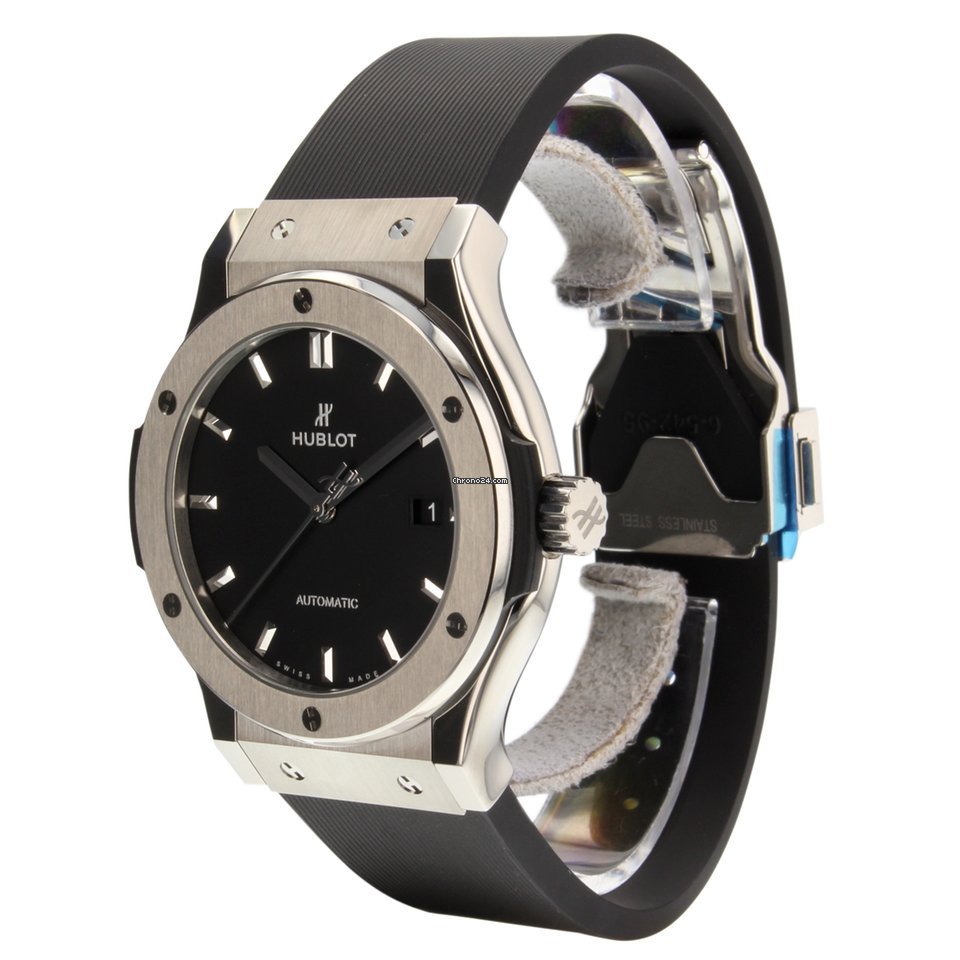 IMG_9081 Hublot Classic Fusion 45, 42, 38, 33 mm Mens watch Unisex Automatic Titanium 542NX1171RX Replica 7