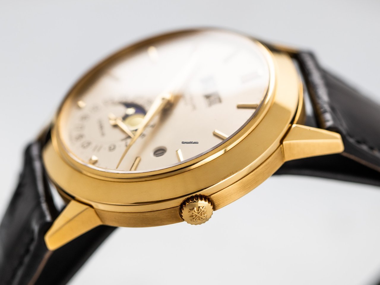 IMG_9081 Patek Philippe Perpetual Calendar Mens watch Unisex Automatic Yellow gold 3450 Replica 7