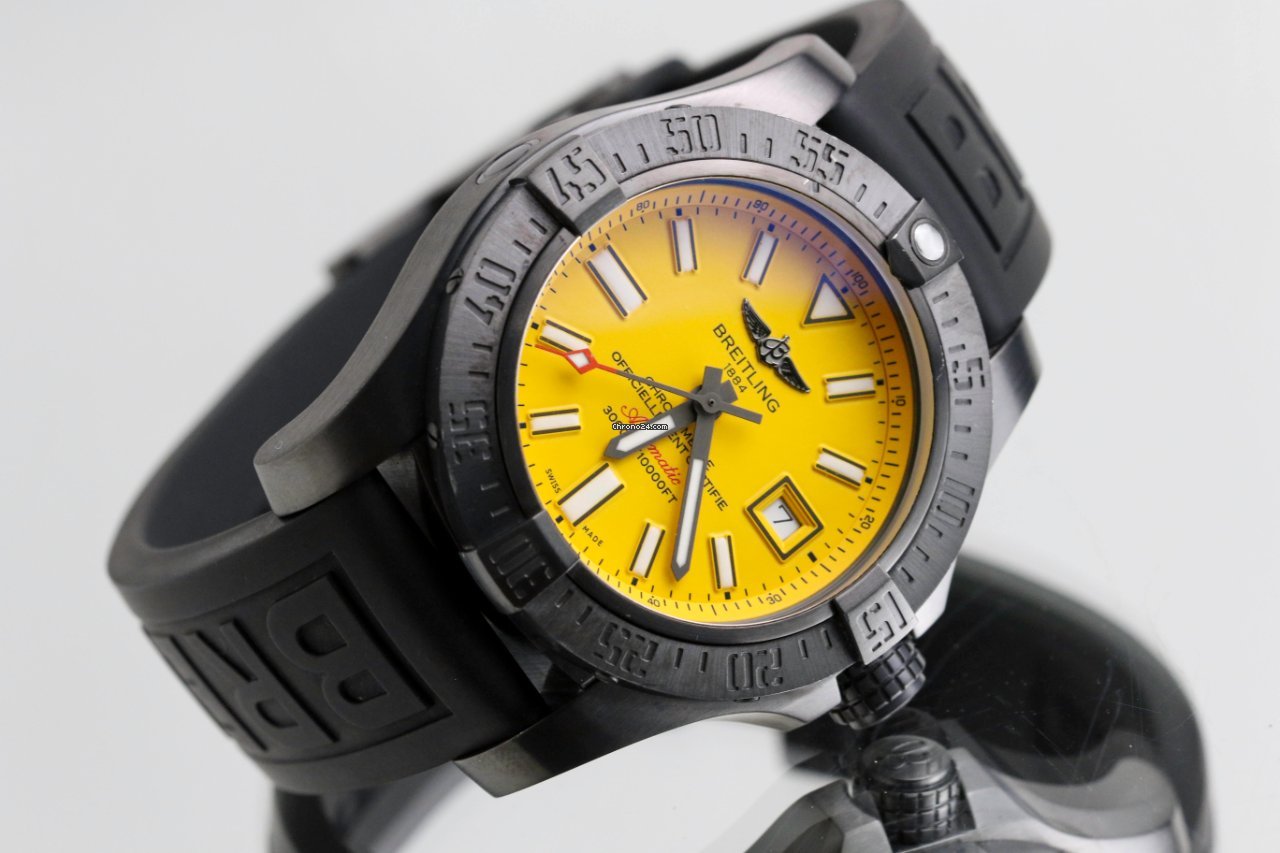 Breitling Avenger II Seawolf Automatic Steel M17331E2 I530 Replica 7