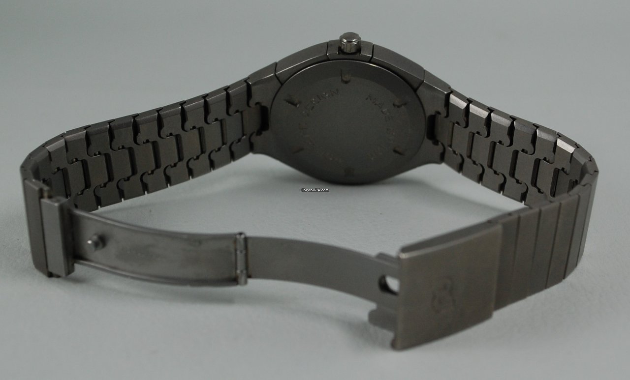 IWC Porsche Design Mens watch Unisex Quartz Titanium IW3748 Replica 7